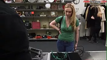 تشغيل صديقة غيورة رهن بلاي ستيشن قبل BJ