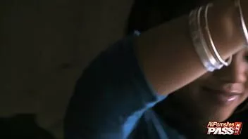 play Melody nakai aperçu du sexe chaud et dépouillé 4k