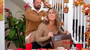 Afspelen Deze dankzegging werd vuil met familie- Arietta Adams, Kersenfee