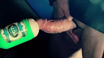 Reproducir Bloqueo de mi máquina cuando mi polla se hincha para el creampie Fleshlightman1000