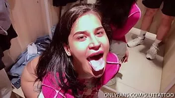 चलाएँ सबसे अच्छा जोखिम भरा मुख-मैथुन और कुत्ते भाड़ में जाओ में ड्रेसिंग रूम