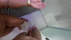 Oynat Amatör Nikoly Mattos duşta sert anal kremalardan hoşlanır