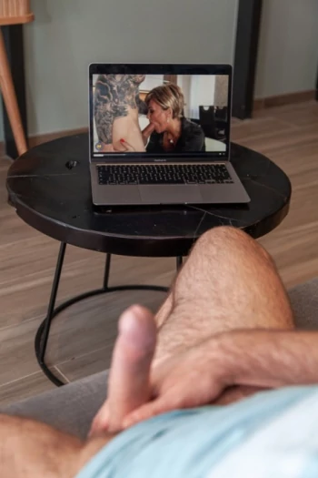 Bintang porno Doryann Marguet