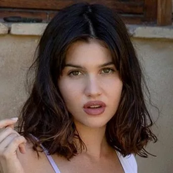 Gwiazda porno Laura Devushcat