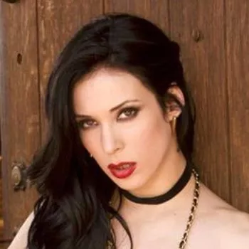 Actrita Aiden Ashley