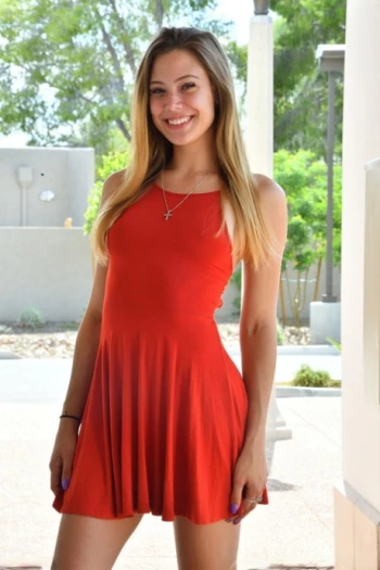 Pornostar Avery Cristy